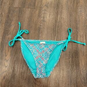 Xhilaration Blue and Pink Patterned Bikini Bottoms Size Small